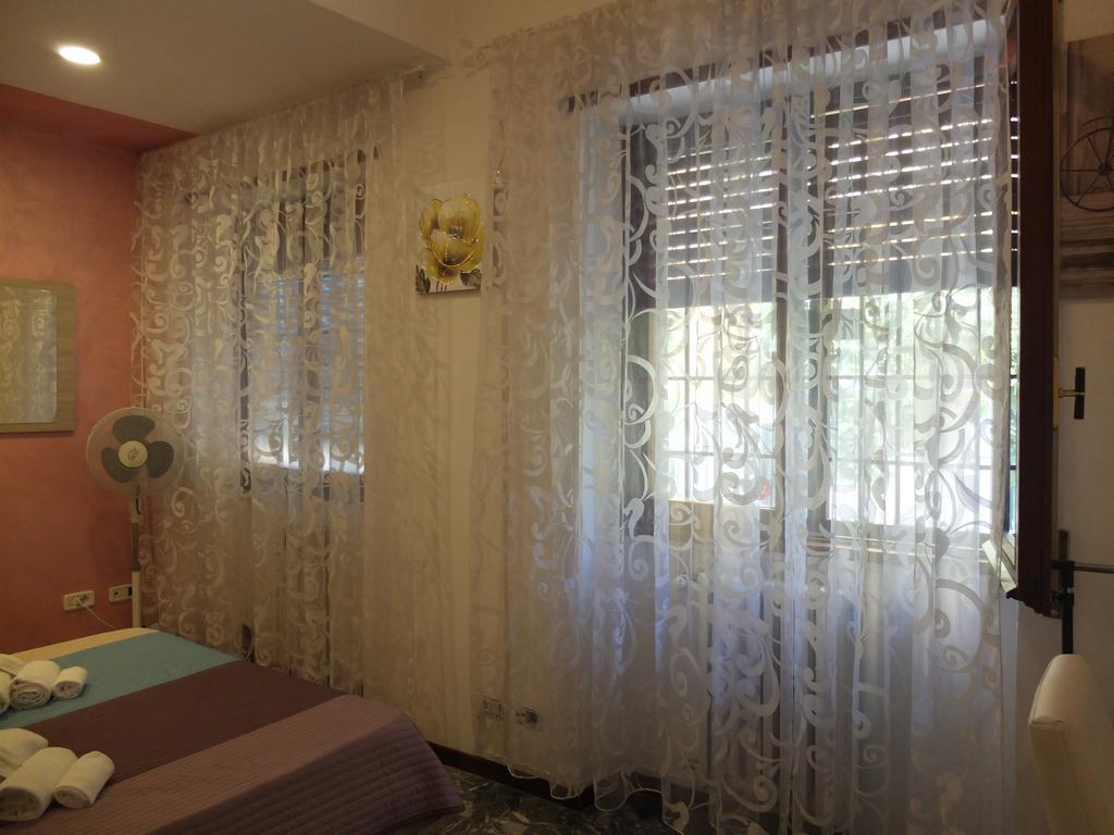 Maxim Rooms Rome Exterior photo