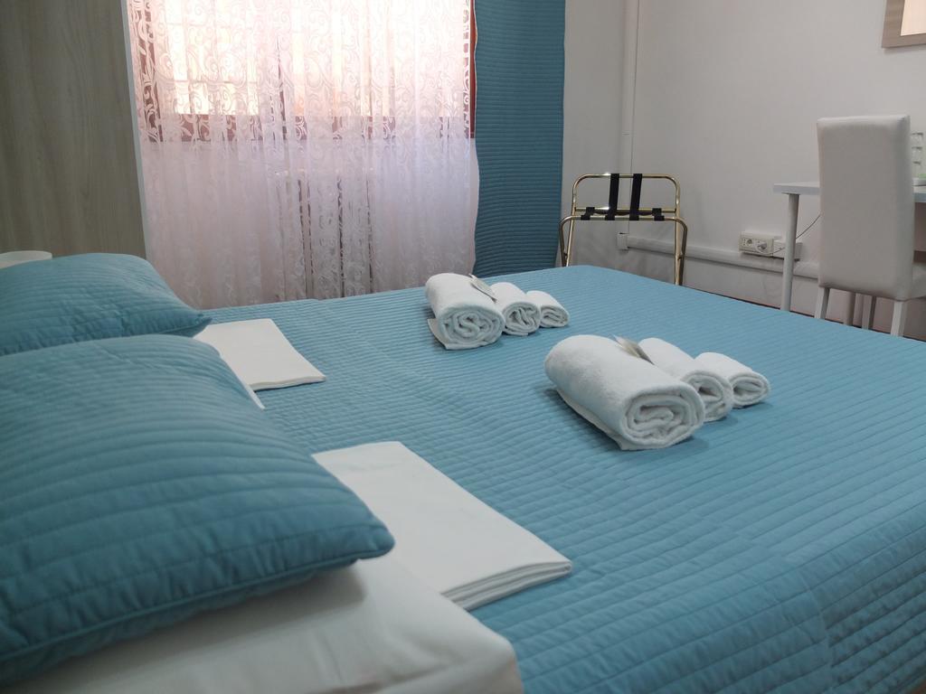 Maxim Rooms Rome Exterior photo