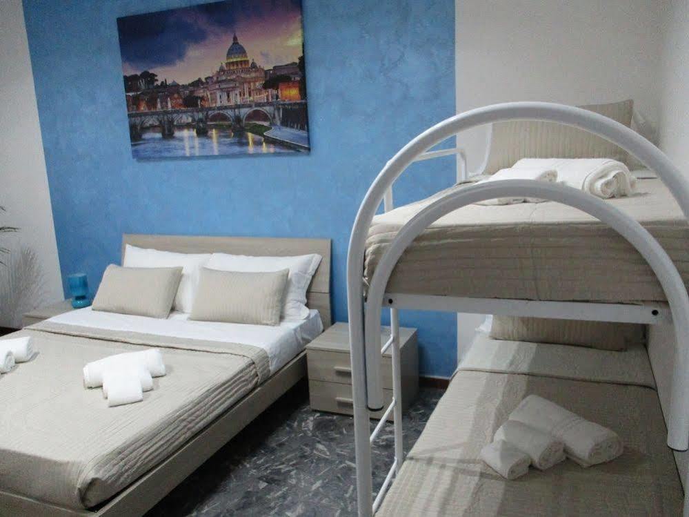 Maxim Rooms Rome Exterior photo