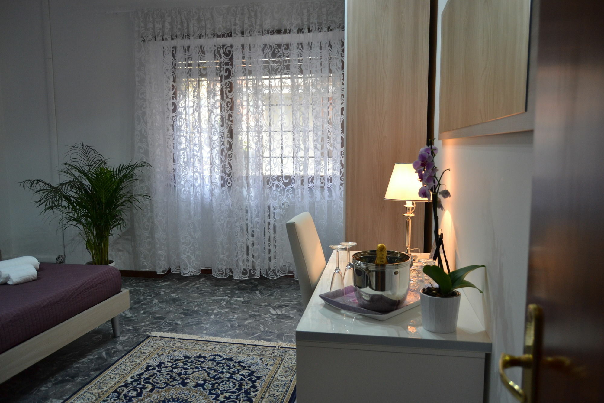 Maxim Rooms Rome Exterior photo
